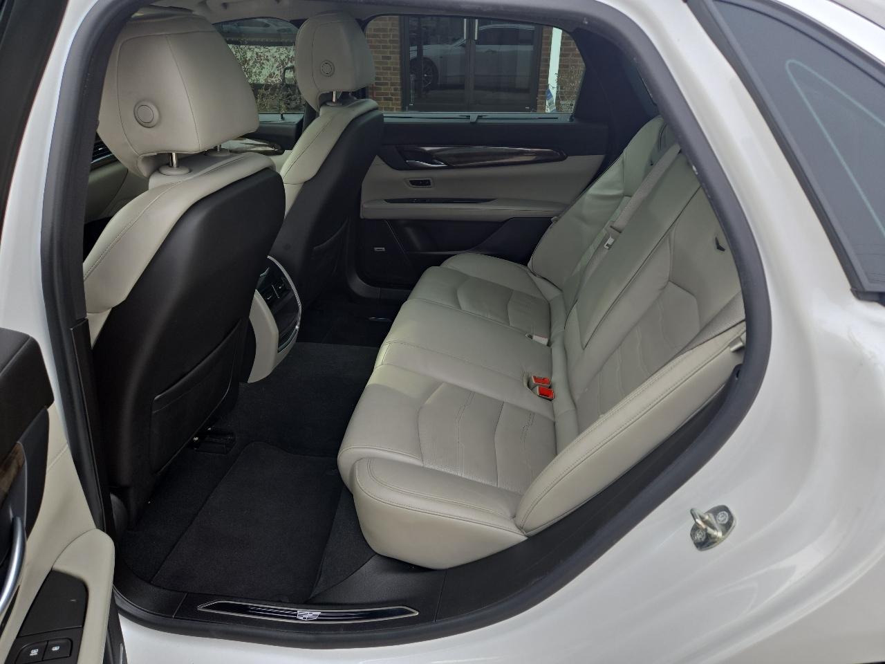 Cadillac CT6 4dr Sdn 3.0L Turbo Premium Luxury AWD 2017