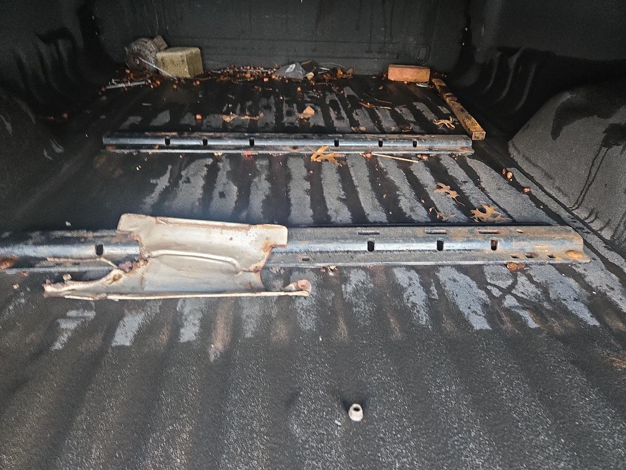 Ford Super Duty F-350 SRW 4WD Crew Cab 156" Lariat 2010