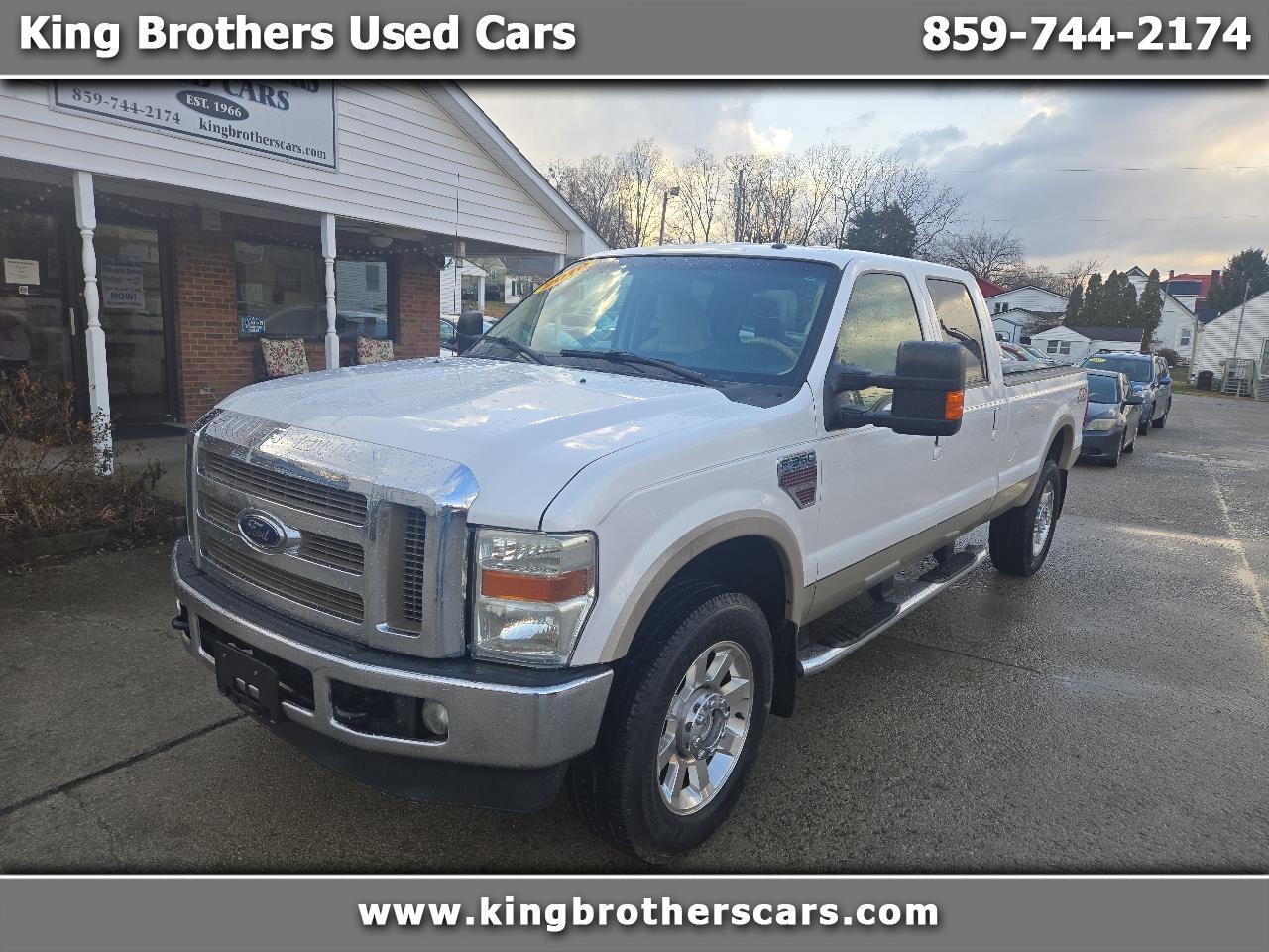 2010 Ford Super Duty F-350 SRW 4WD Crew Cab 156" Lariat