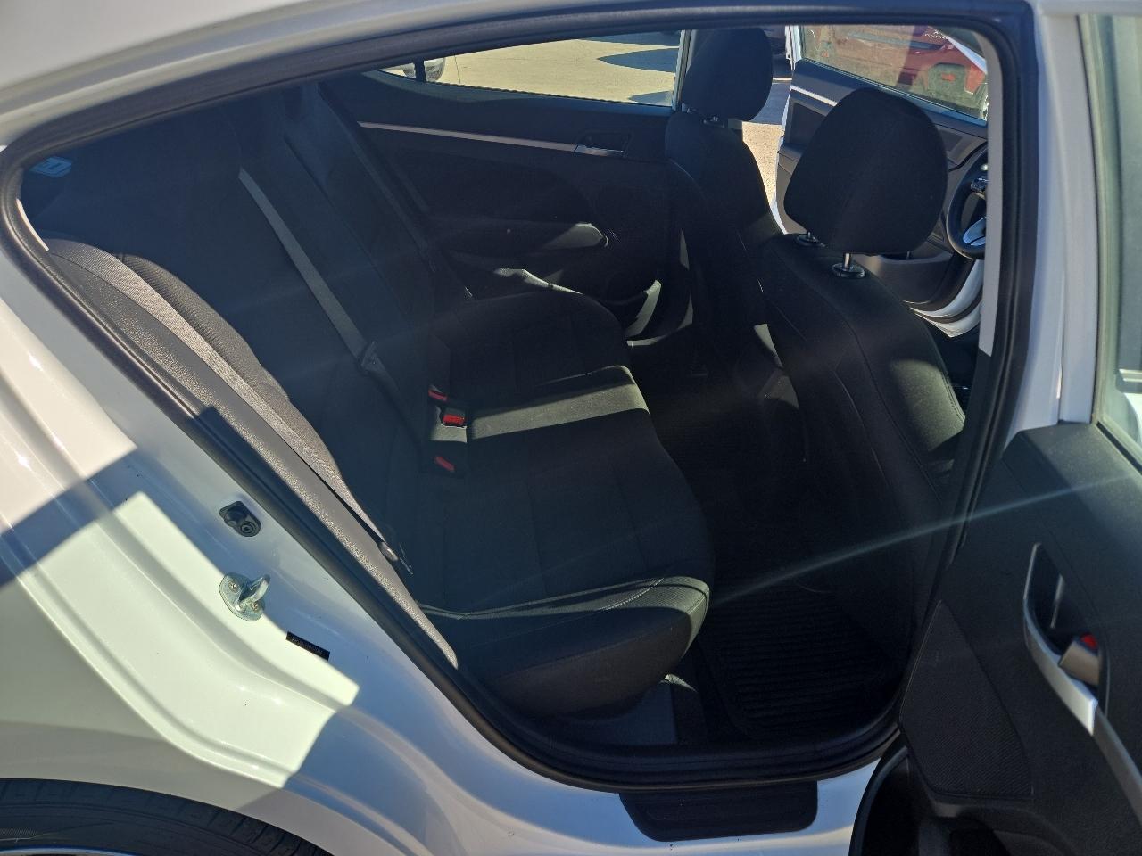 Hyundai Elantra SEL IVT 2020