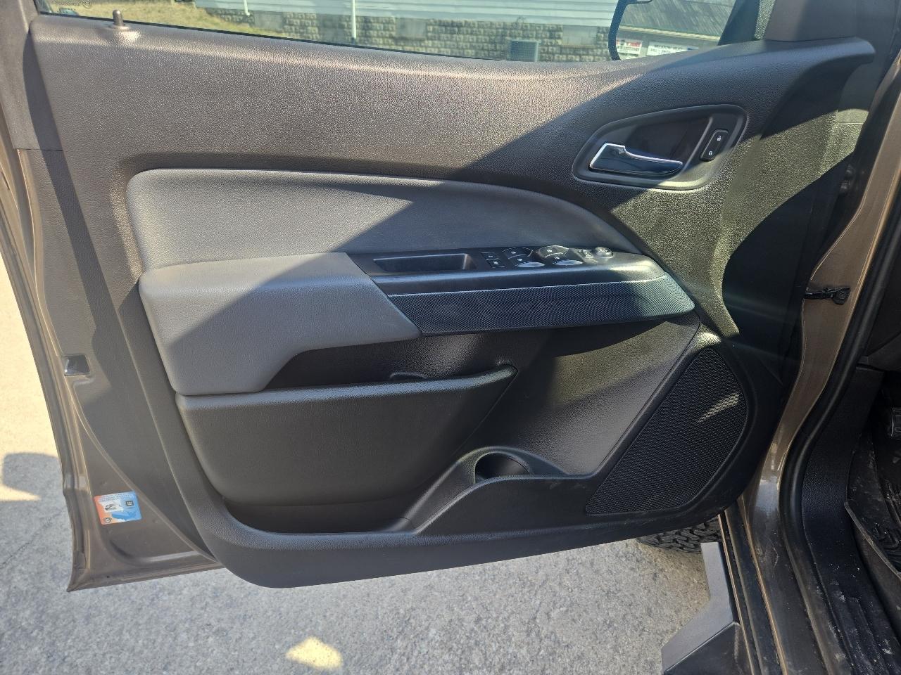 Chevrolet Colorado 2WD Crew Cab 128.3" Z71 2017