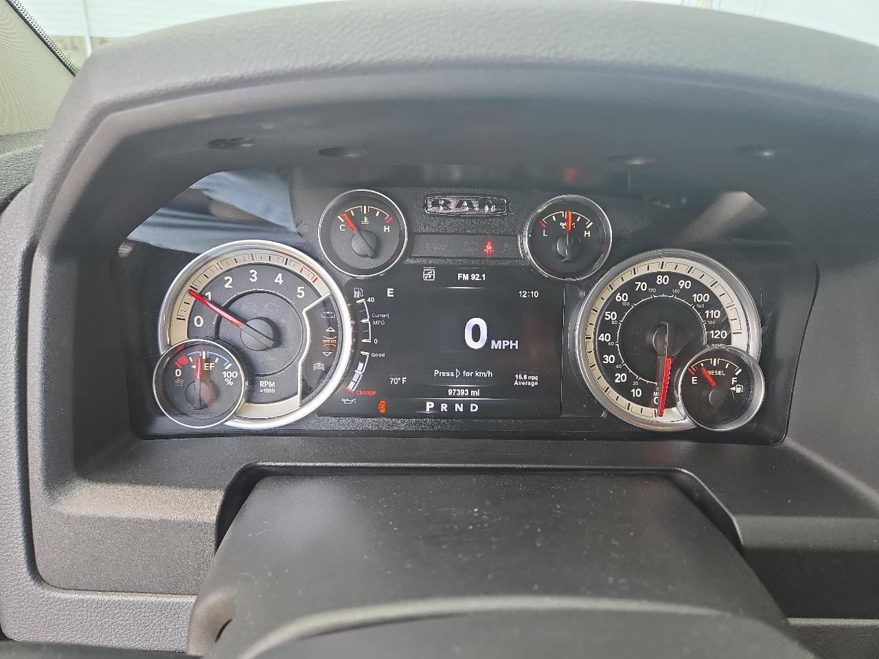 RAM 1500 Big Horn 4x4 Crew Cab 5'7" Box 2017