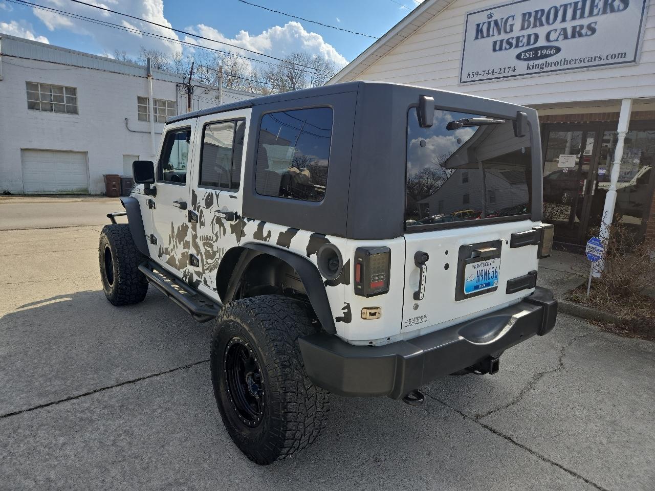 Jeep Wrangler Unlimited 4WD 4dr Rubicon 2009