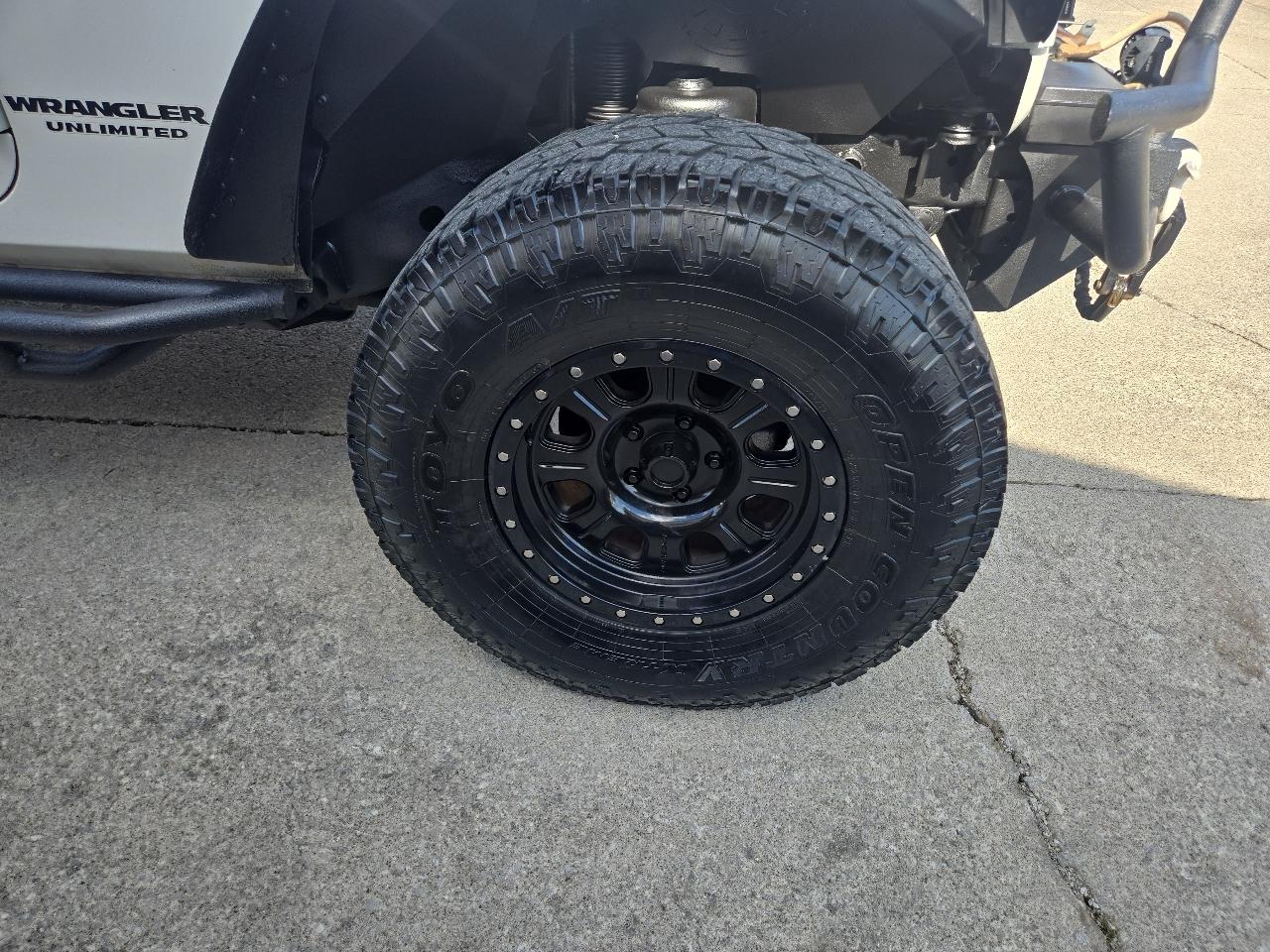 Jeep Wrangler Unlimited 4WD 4dr Rubicon 2009