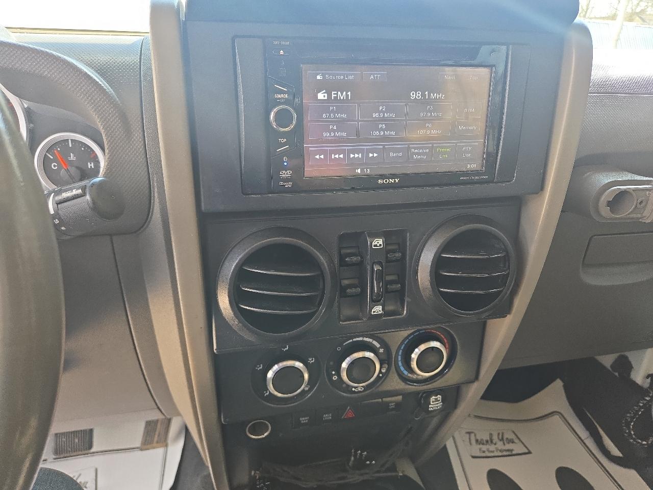 Jeep Wrangler Unlimited 4WD 4dr Rubicon 2009