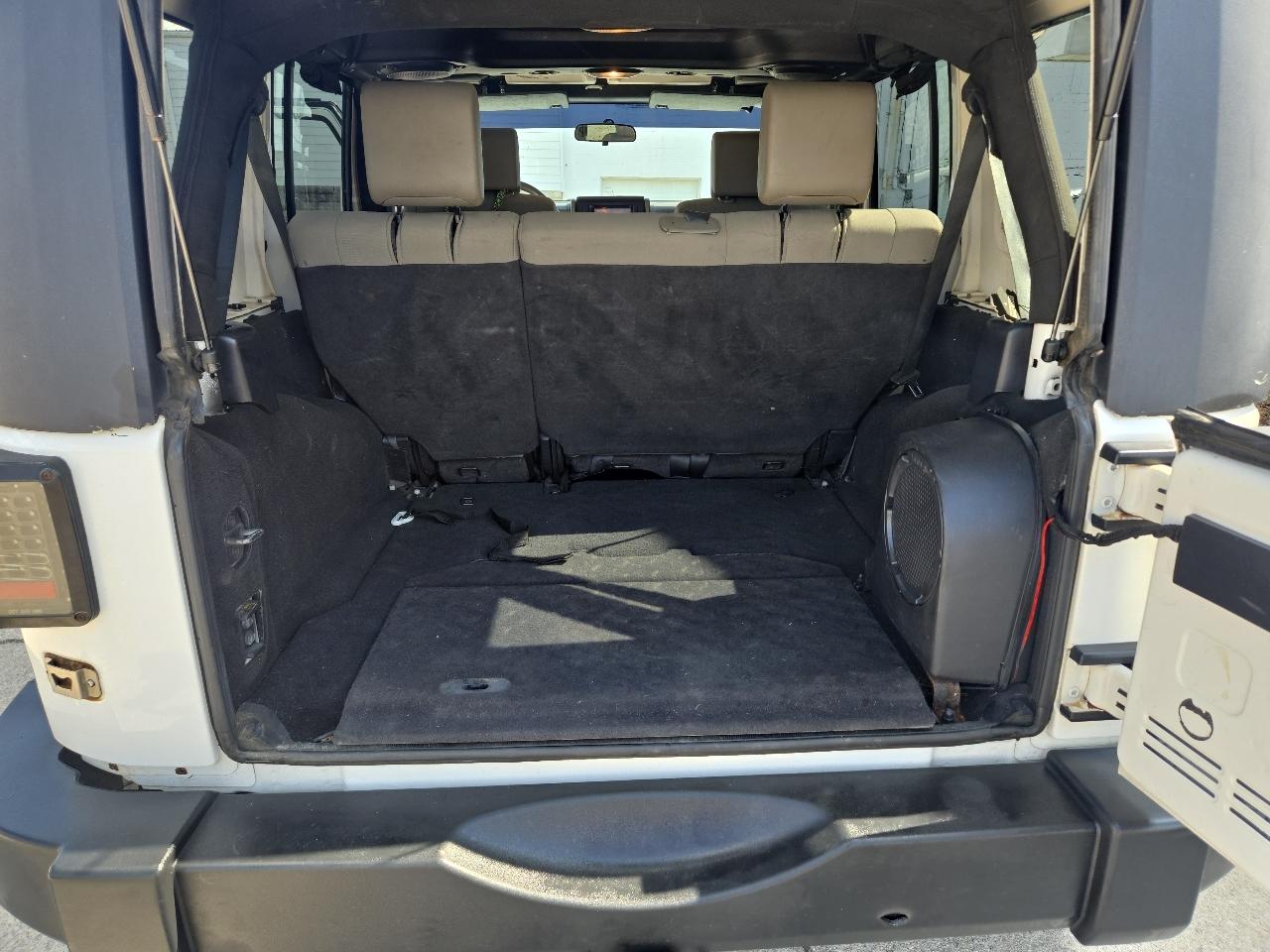 Jeep Wrangler Unlimited 4WD 4dr Rubicon 2009