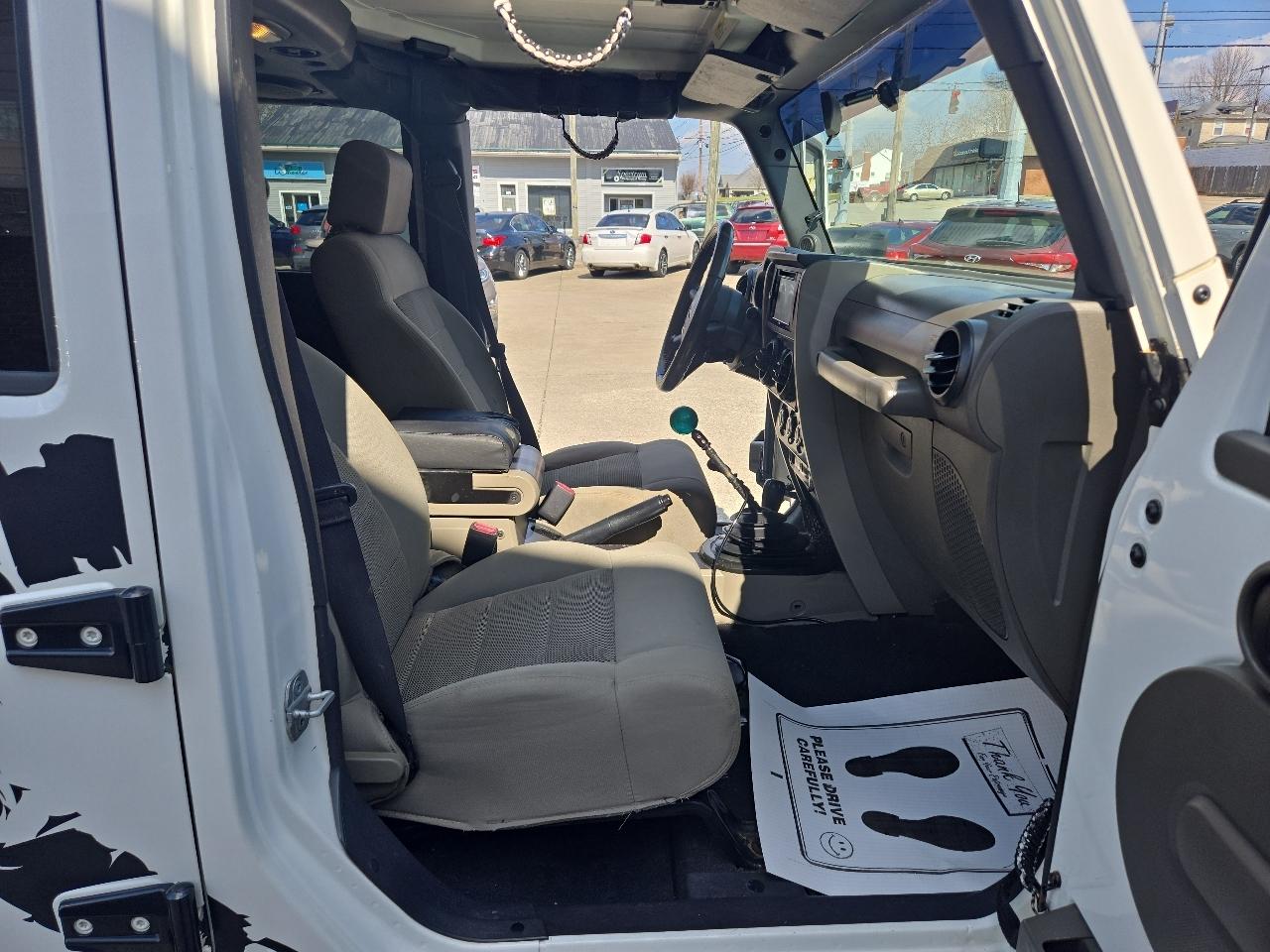 Jeep Wrangler Unlimited 4WD 4dr Rubicon 2009