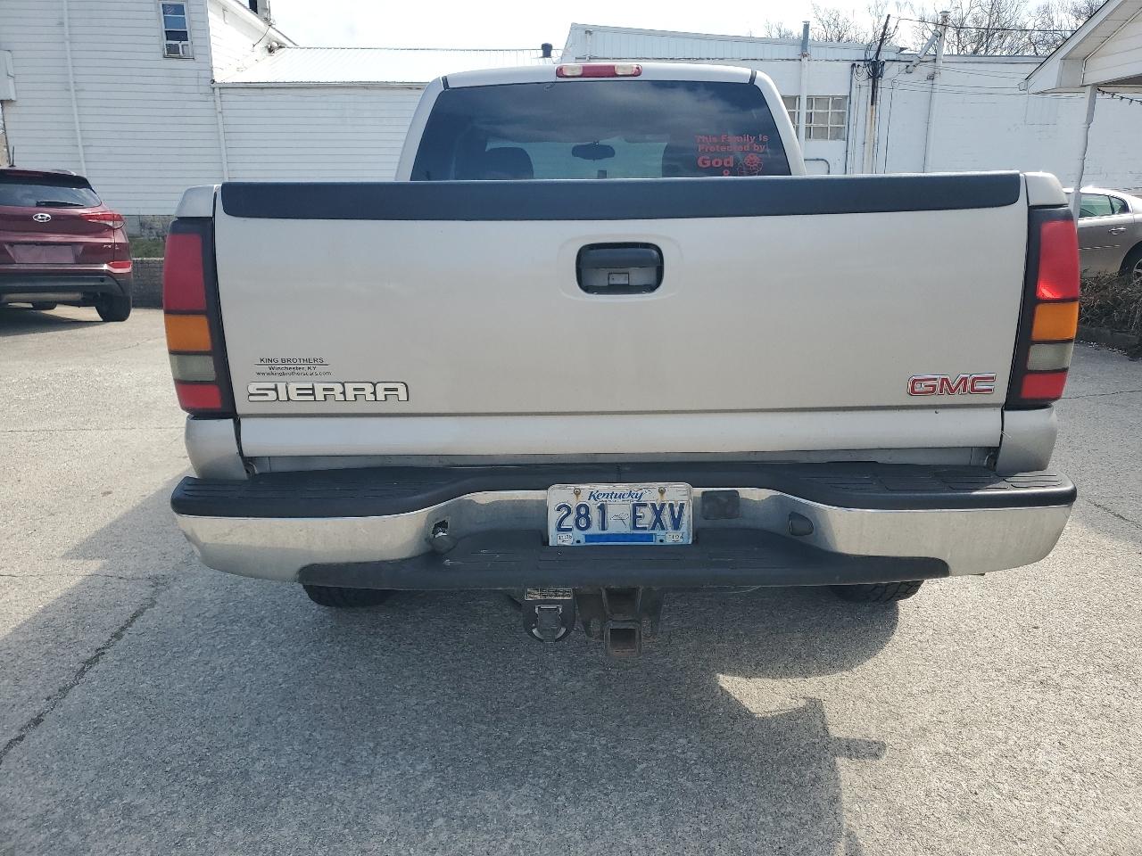 GMC Sierra 1500 4WD Ext Cab 134.0" Work Truck 2004