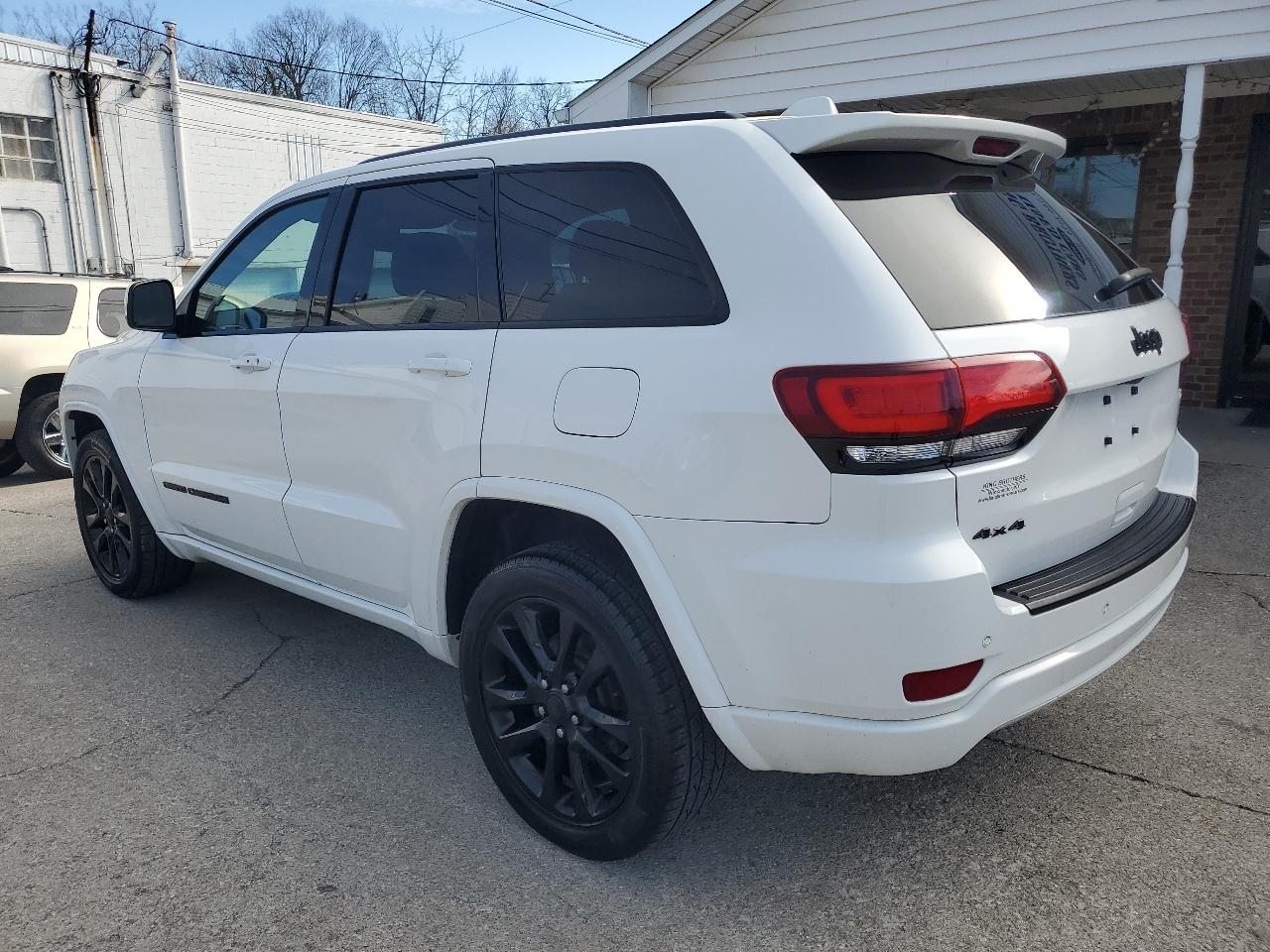Jeep Grand Cherokee Altitude 4x4 2019