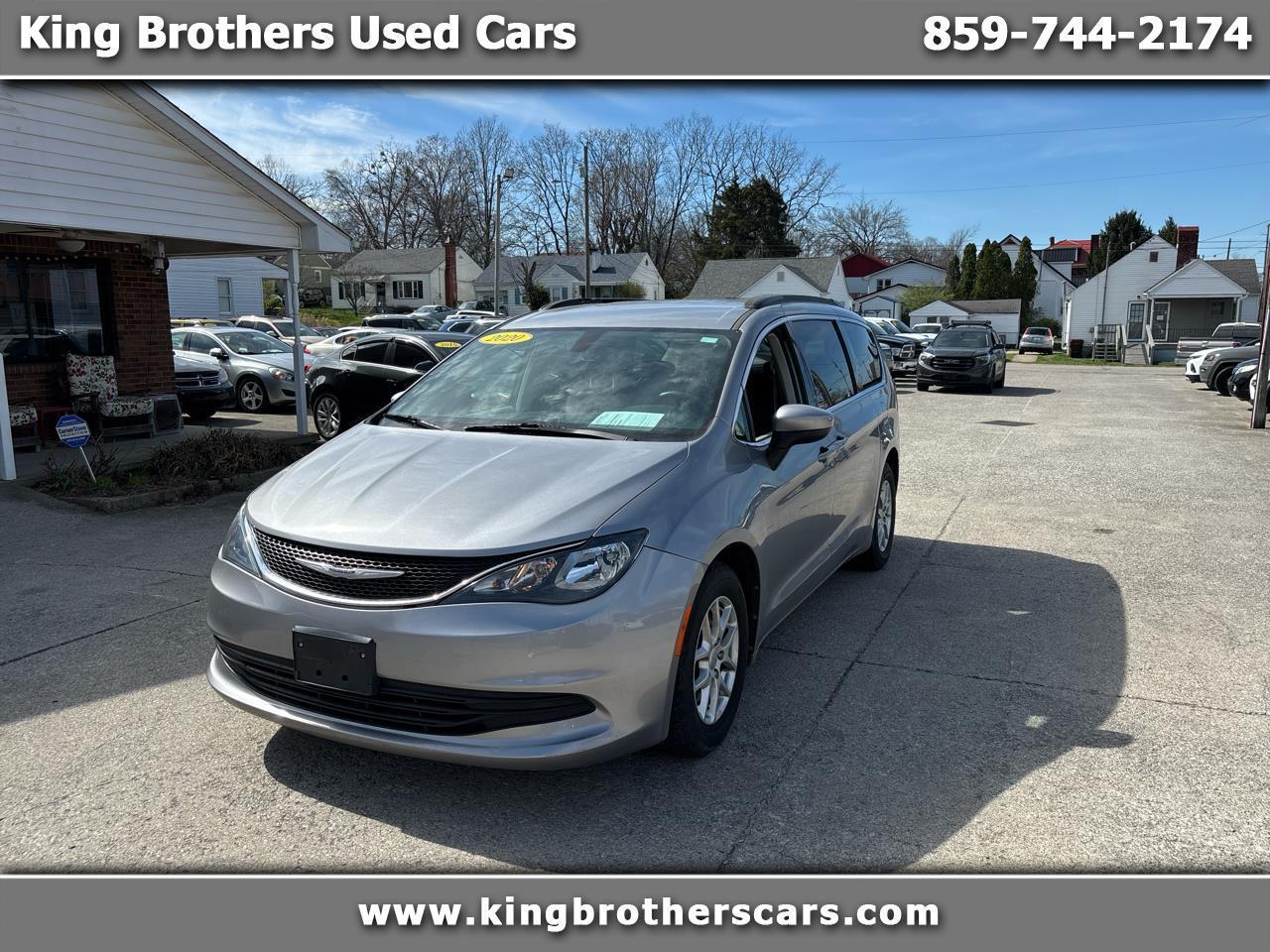 2020 Chrysler Voyager LXI FWD