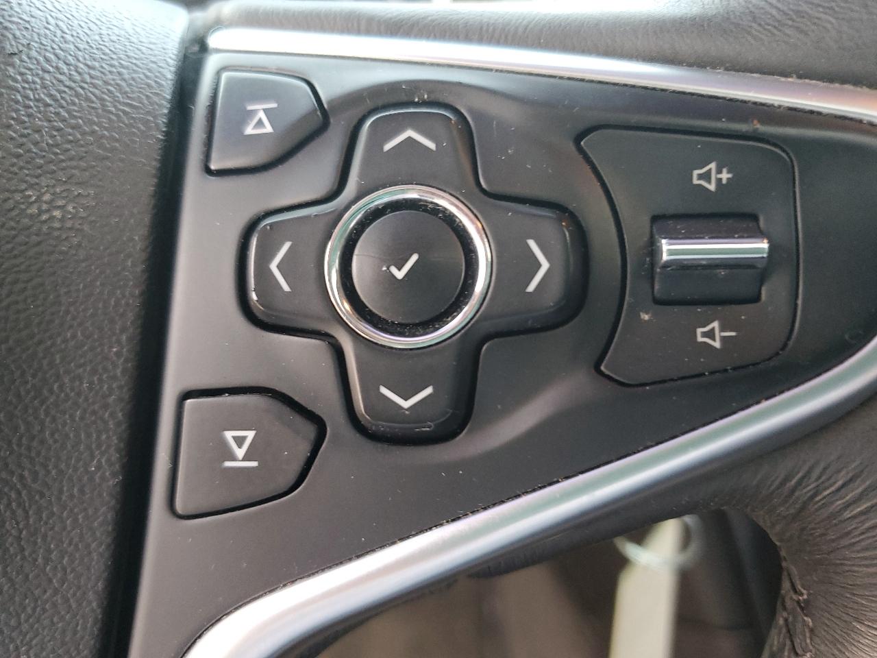 Buick Regal 4dr Sdn Turbo FWD 2015