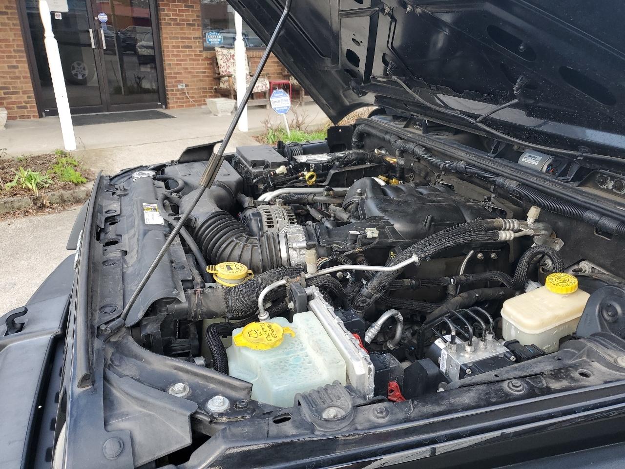 Jeep Wrangler Unlimited 4WD 4dr Sport 2016