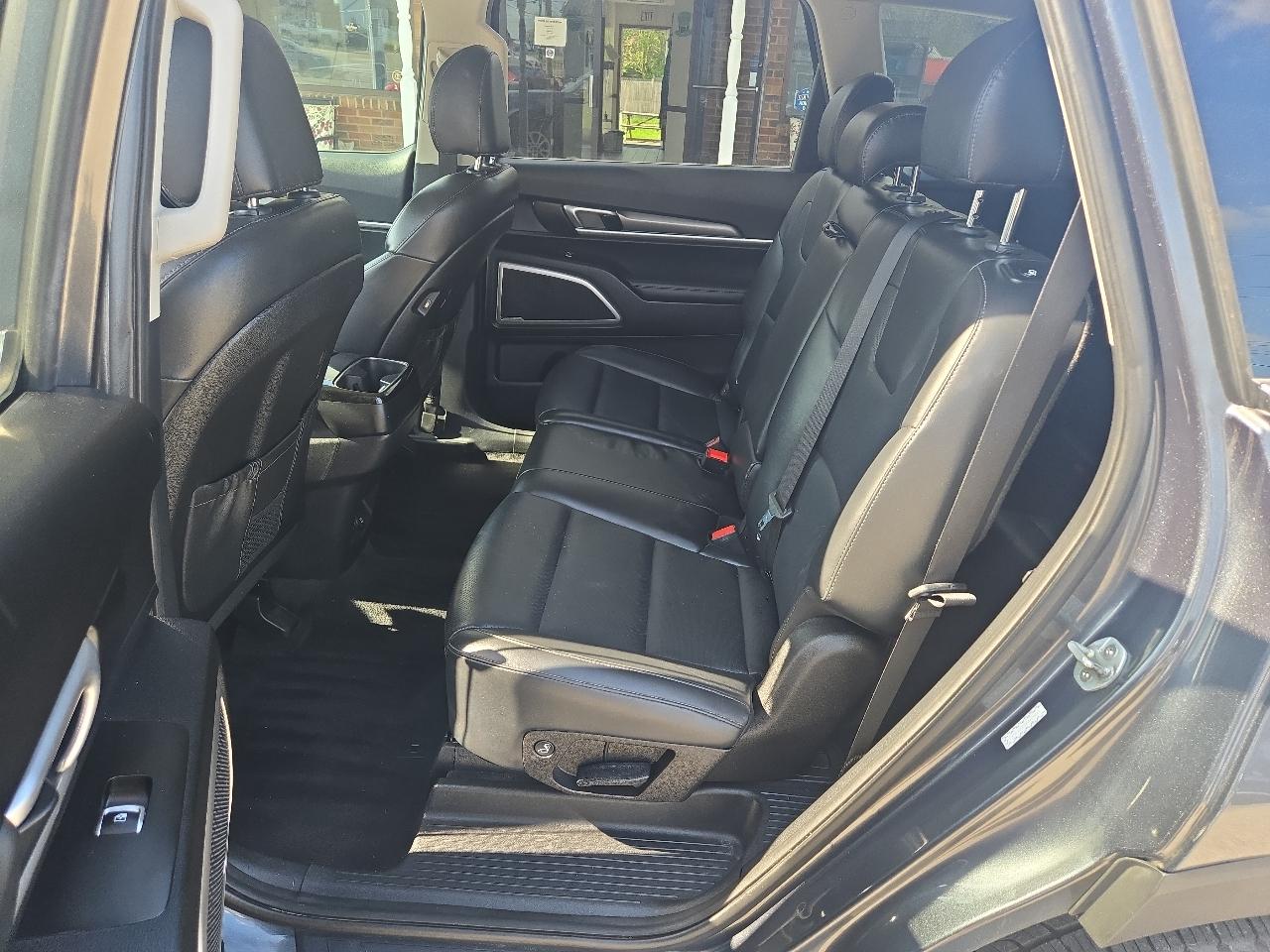 Kia Telluride LX AWD 2021