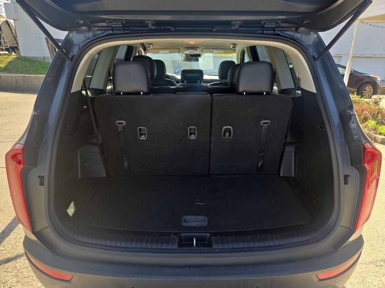 Kia Telluride LX AWD 2021