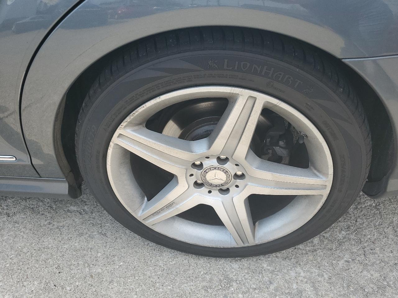 Mercedes-Benz S-Class 4dr Sdn S 550 RWD 2011