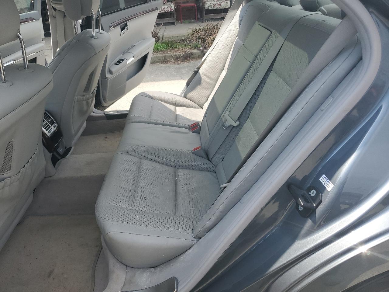 Mercedes-Benz S-Class 4dr Sdn S 550 RWD 2011