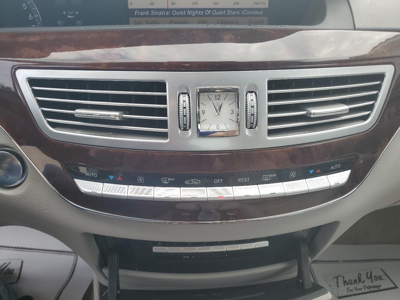 Mercedes-Benz S-Class 4dr Sdn S 550 RWD 2011