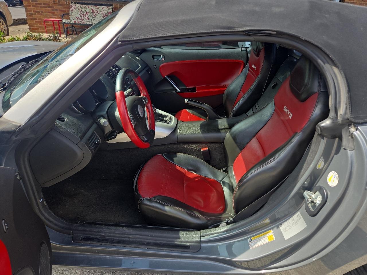 Saturn Sky 2dr Conv Red Line 2008