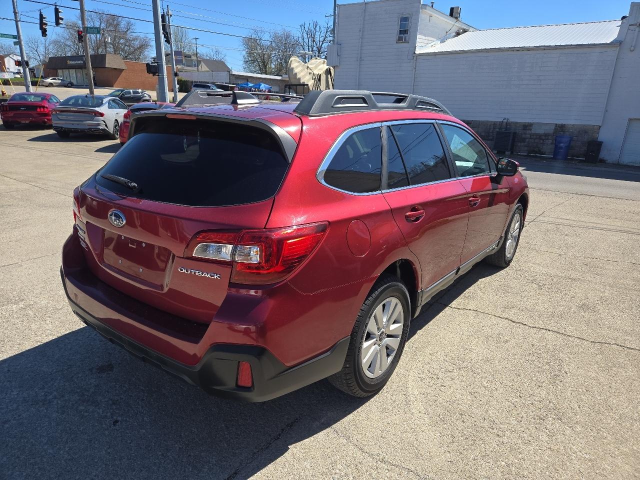 Subaru Outback 2.5i Premium 2019