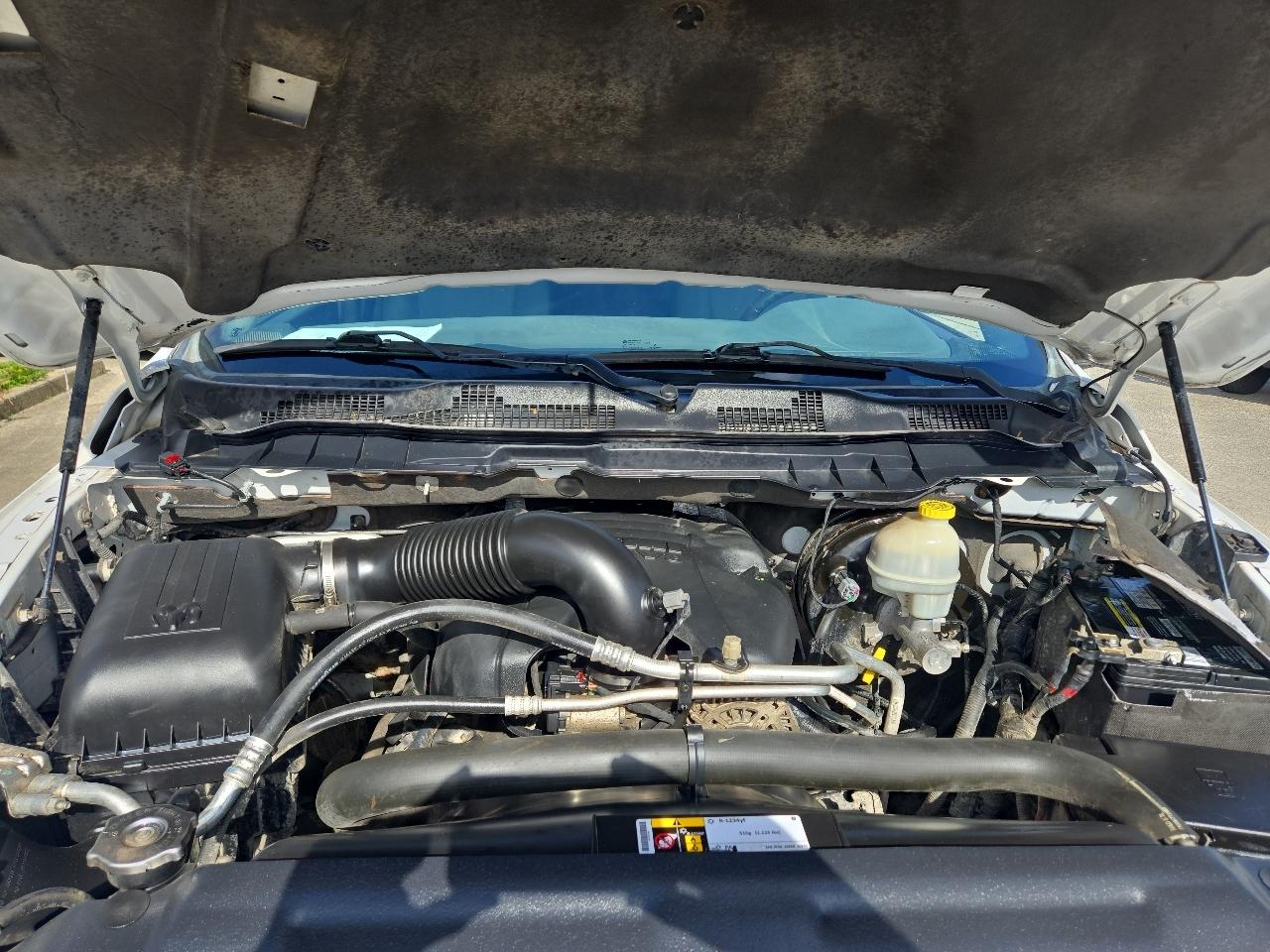 RAM 1500 4WD Crew Cab 140.5" Express 2014