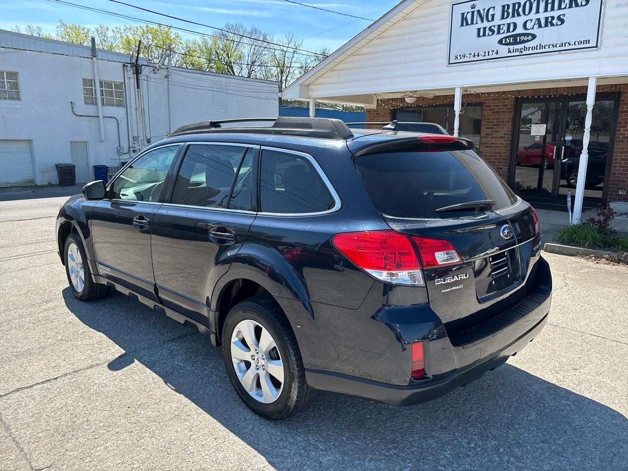 Subaru Outback 4dr Wgn H4 Auto 2.5i Limited 2012