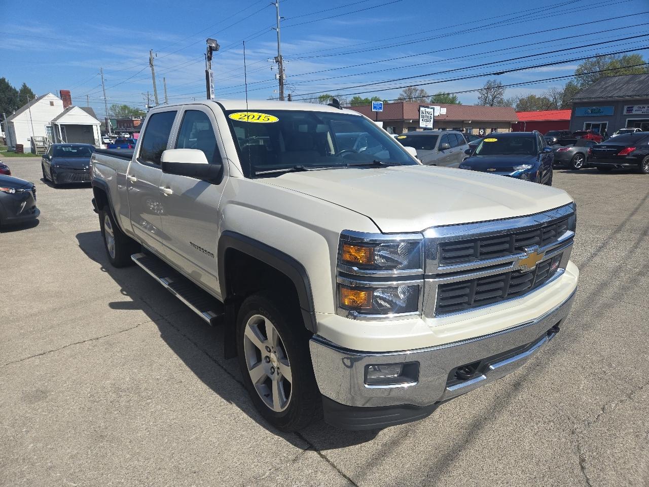 Chevrolet Silverado 1500 4WD Crew Cab 153.0" LT w/2LT 2015