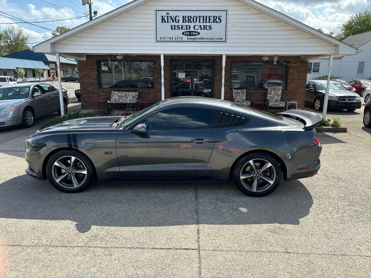 Ford Mustang 2dr Fastback V6 2016