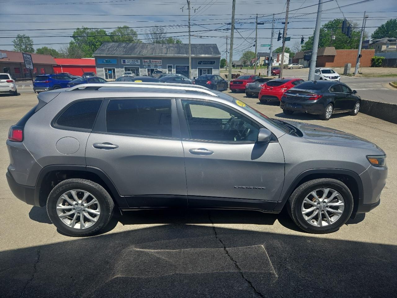 Jeep Cherokee Latitude FWD 2020
