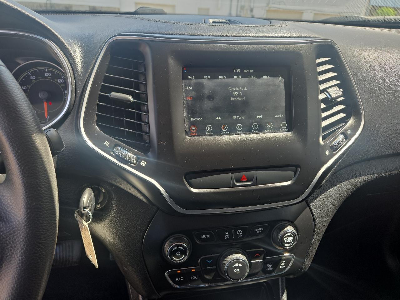 Jeep Cherokee Latitude FWD 2020