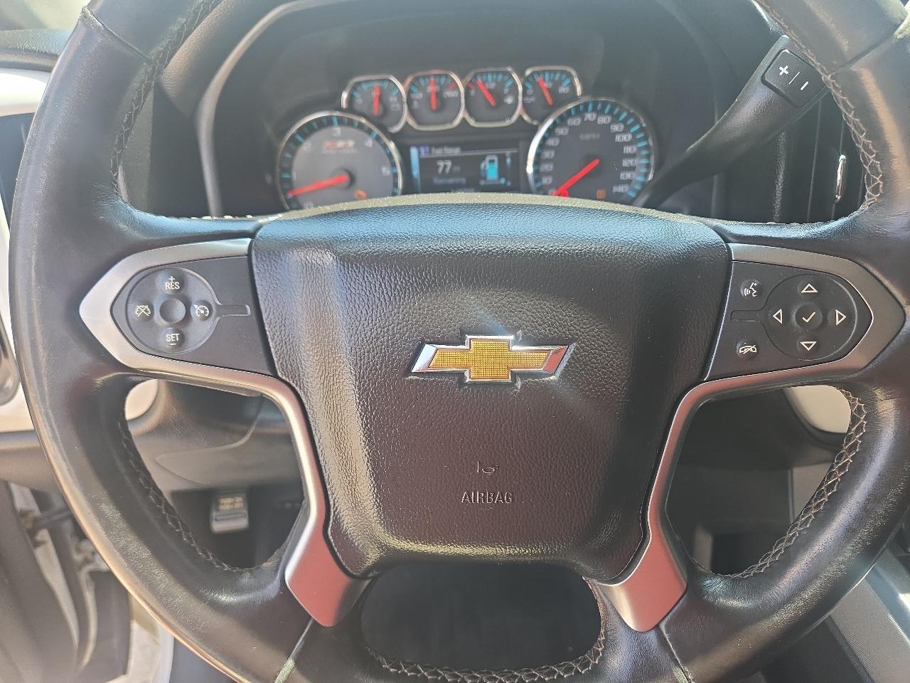 Chevrolet Silverado 1500 4WD Crew Cab 143.5" LT w/2LT 2018