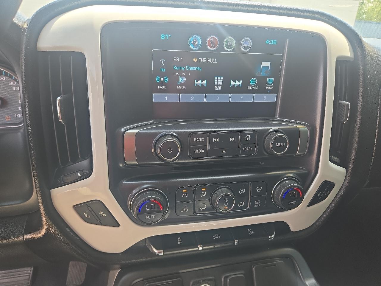 Chevrolet Silverado 1500 4WD Crew Cab 143.5" LT w/2LT 2018