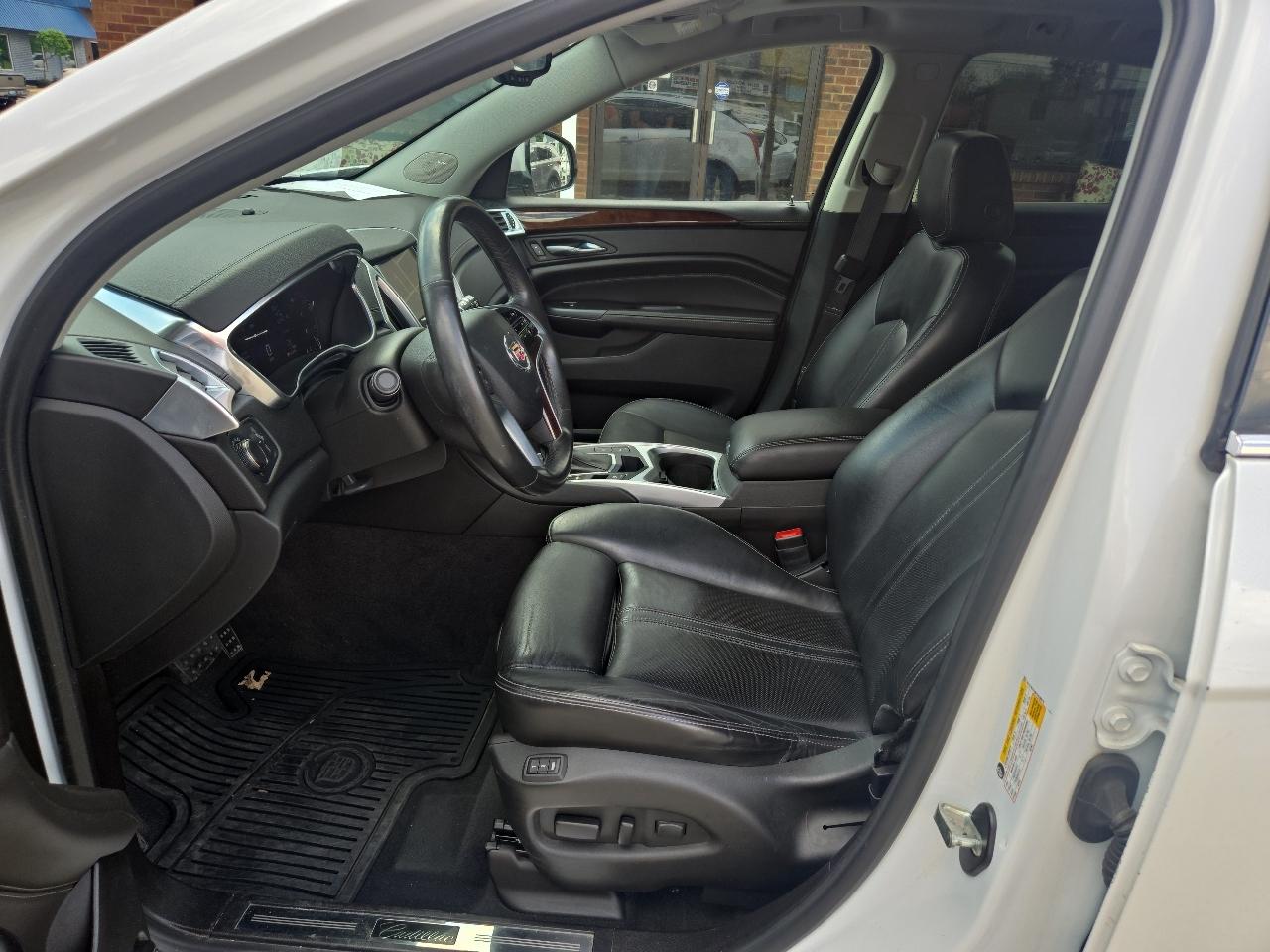 Cadillac SRX AWD 4dr Luxury Collection 2015