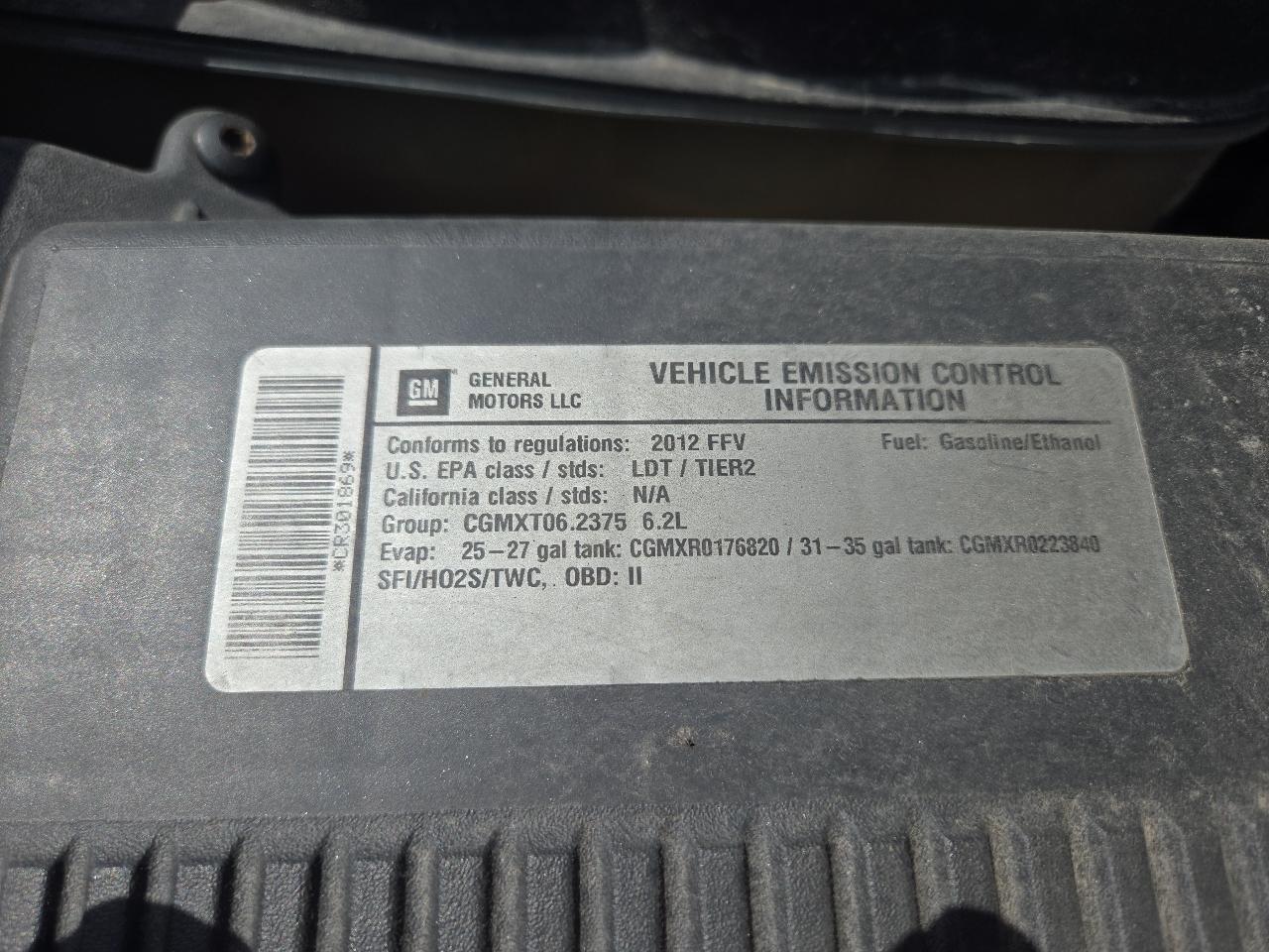 GMC Yukon XL AWD 4dr 1500 Denali 2012