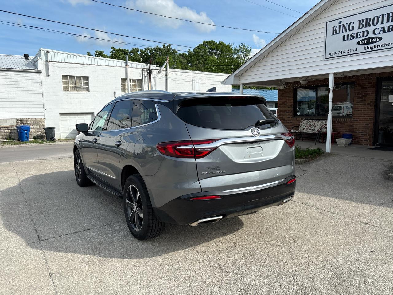 Buick Enclave FWD 4dr Essence 2021