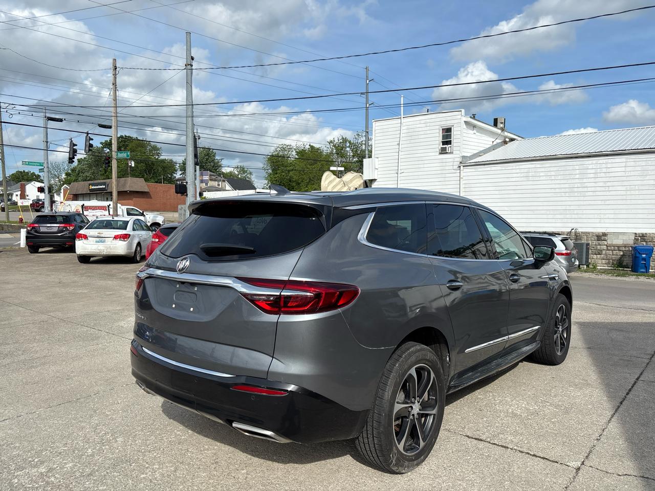 Buick Enclave FWD 4dr Essence 2021