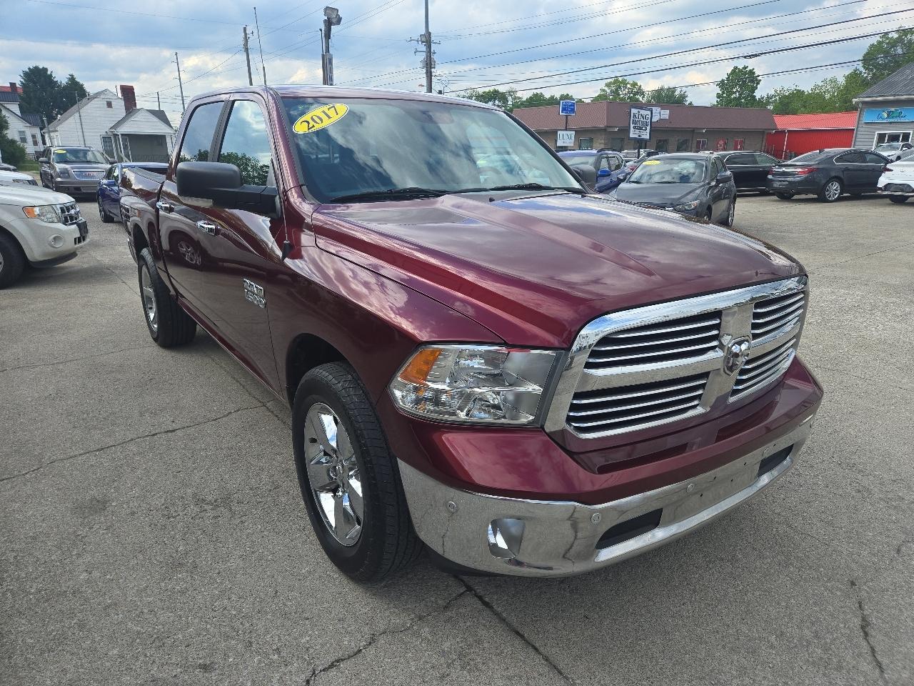 RAM 1500 Big Horn 4x4 Crew Cab 5'7" Box 2017