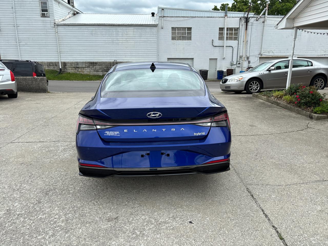 Hyundai Elantra Hybrid Limited DCT 2022