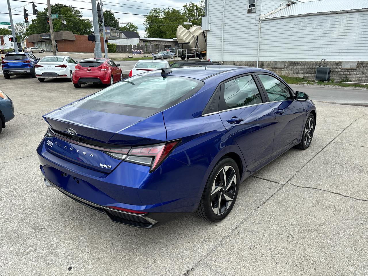 Hyundai Elantra Hybrid Limited DCT 2022
