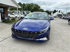 2022 Hyundai Elantra Hybrid 