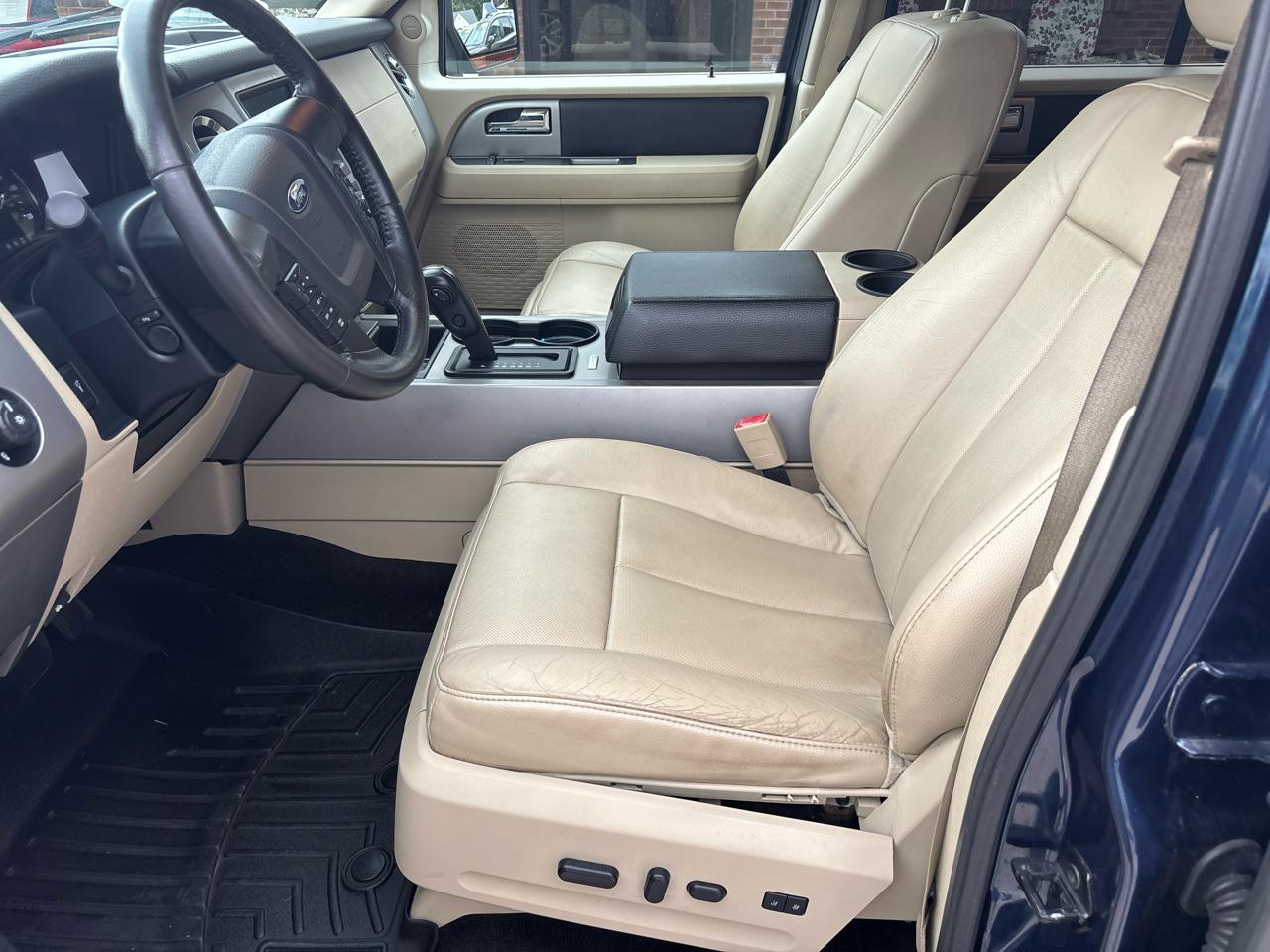 Ford Expedition 4WD 4dr King Ranch 2016