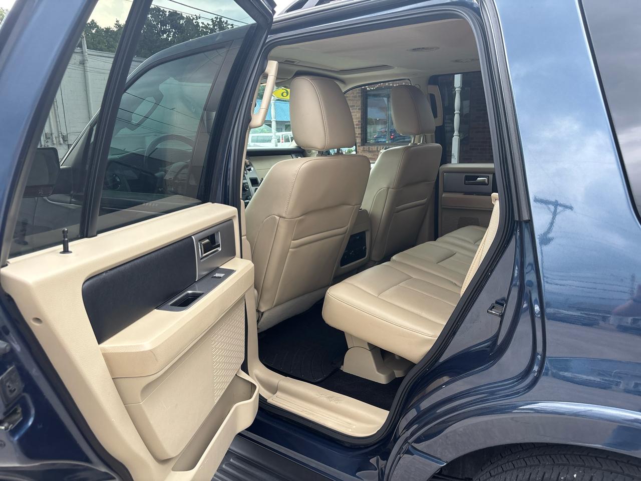Ford Expedition 4WD 4dr King Ranch 2016
