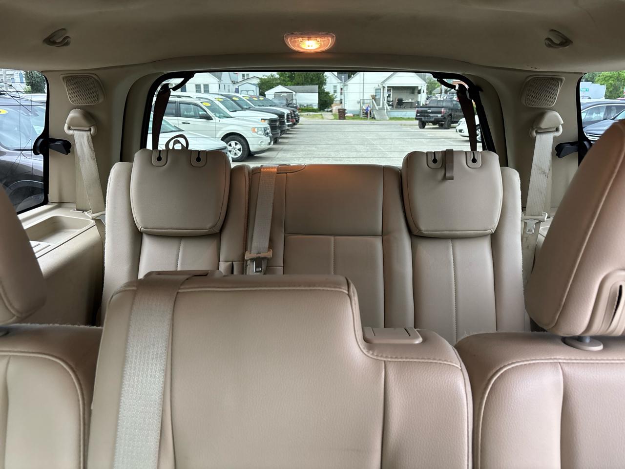Ford Expedition 4WD 4dr King Ranch 2016