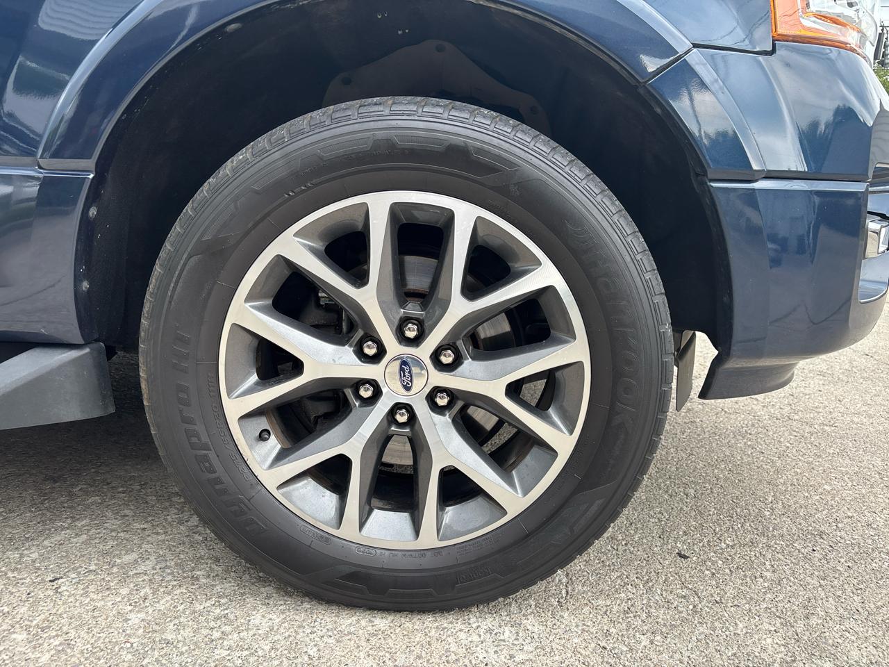 Ford Expedition 4WD 4dr King Ranch 2016