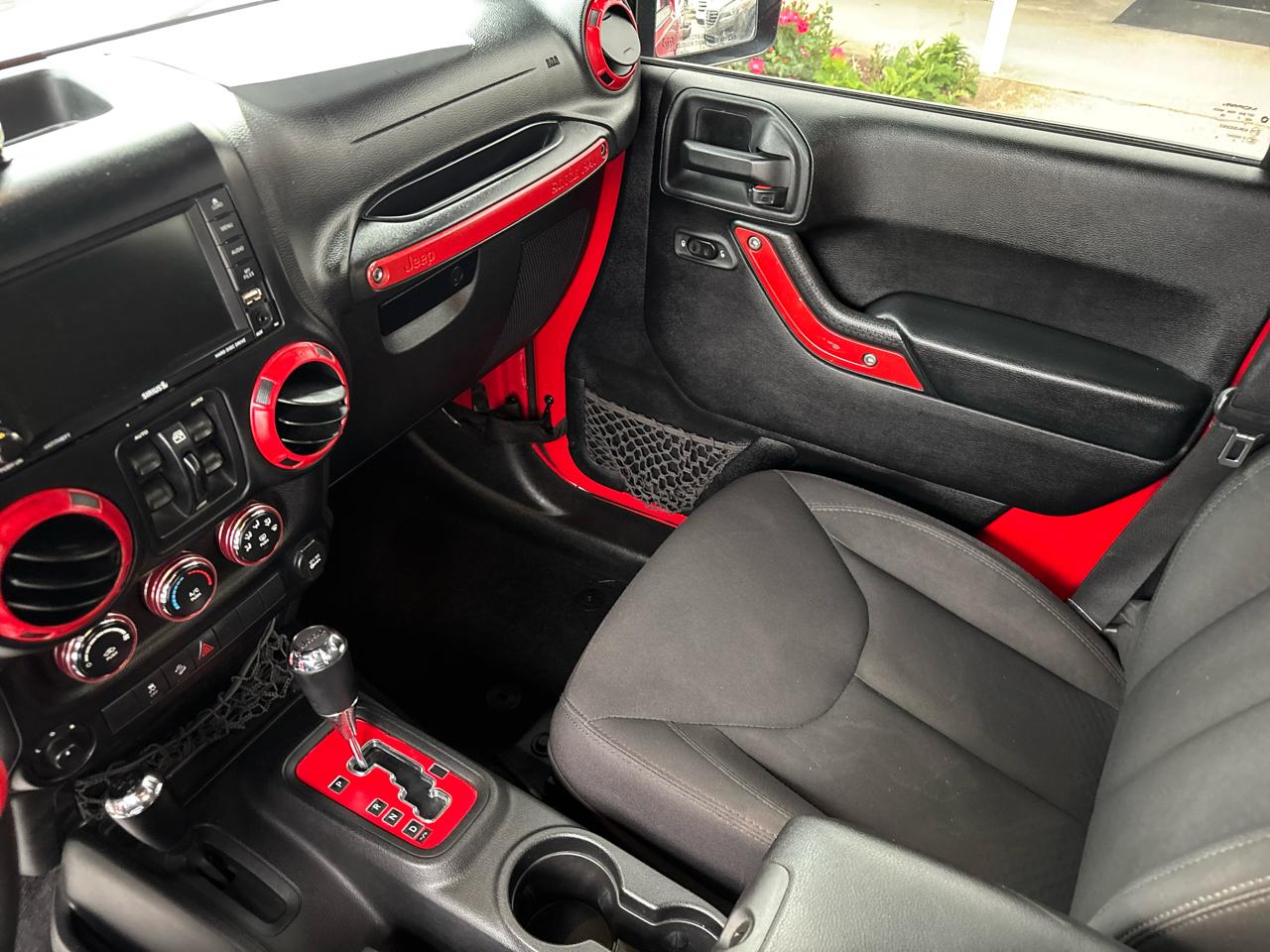 Jeep Wrangler Unlimited 4WD 4dr Sport 2014