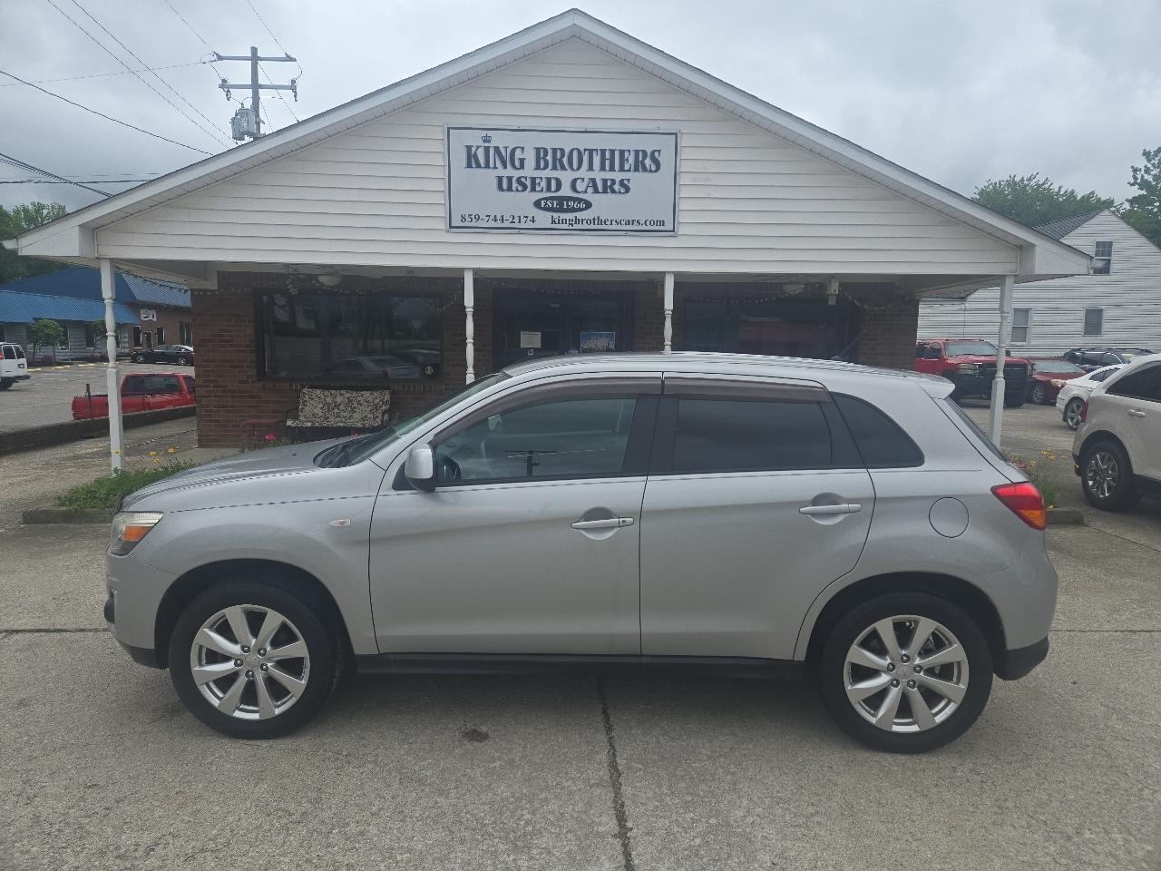 Mitsubishi Outlander Sport AWD 4dr CVT ES 2015