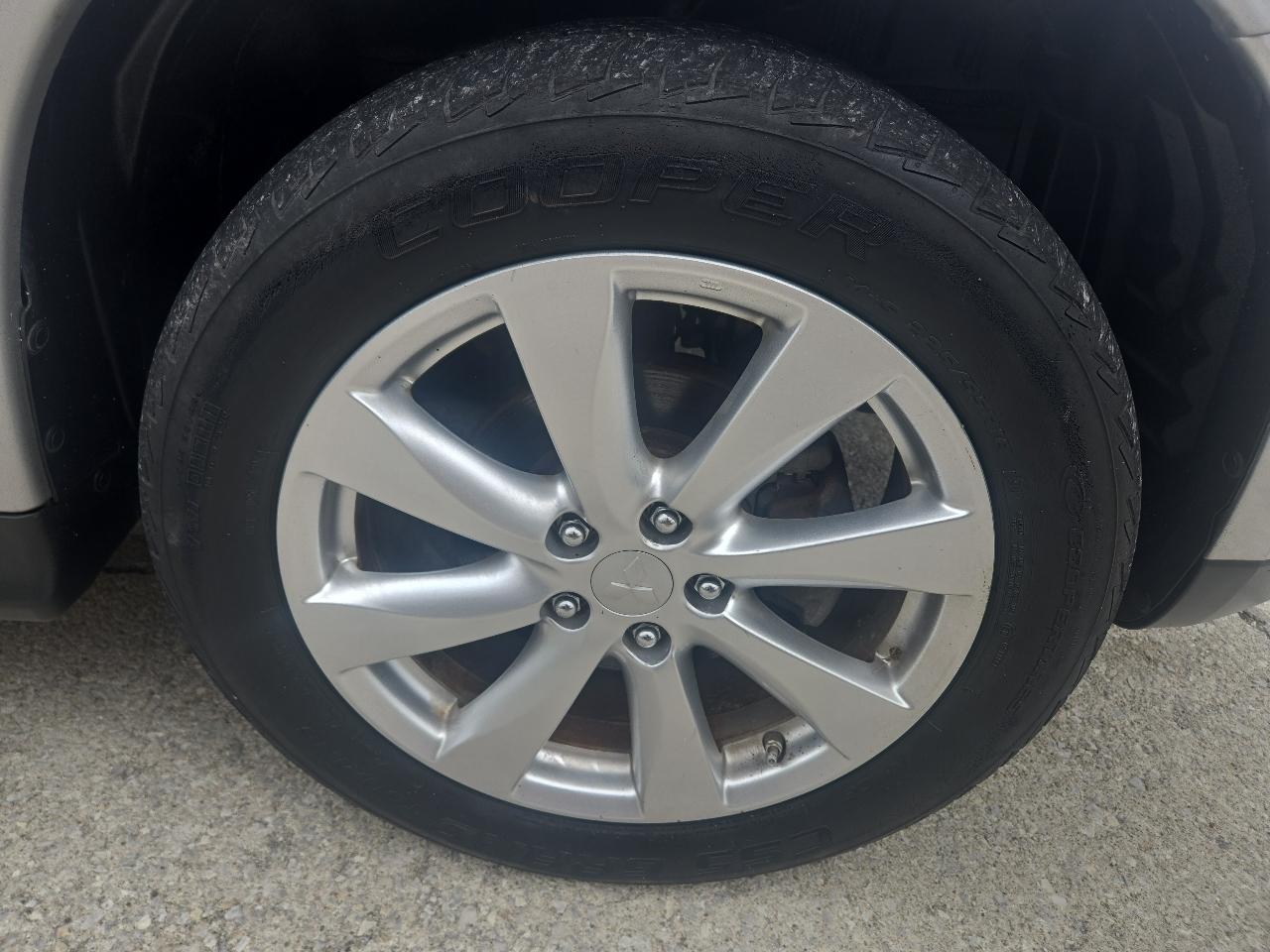 Mitsubishi Outlander Sport AWD 4dr CVT ES 2015