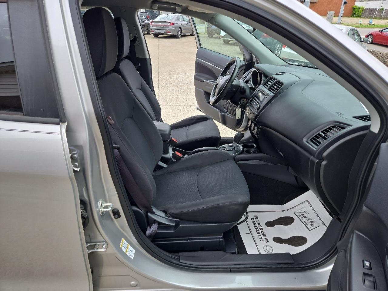 Mitsubishi Outlander Sport AWD 4dr CVT ES 2015