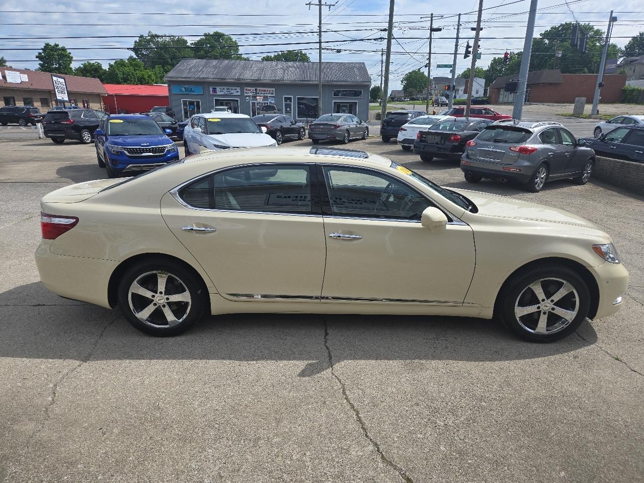 Lexus LS 460 4dr Sdn LWB 2008