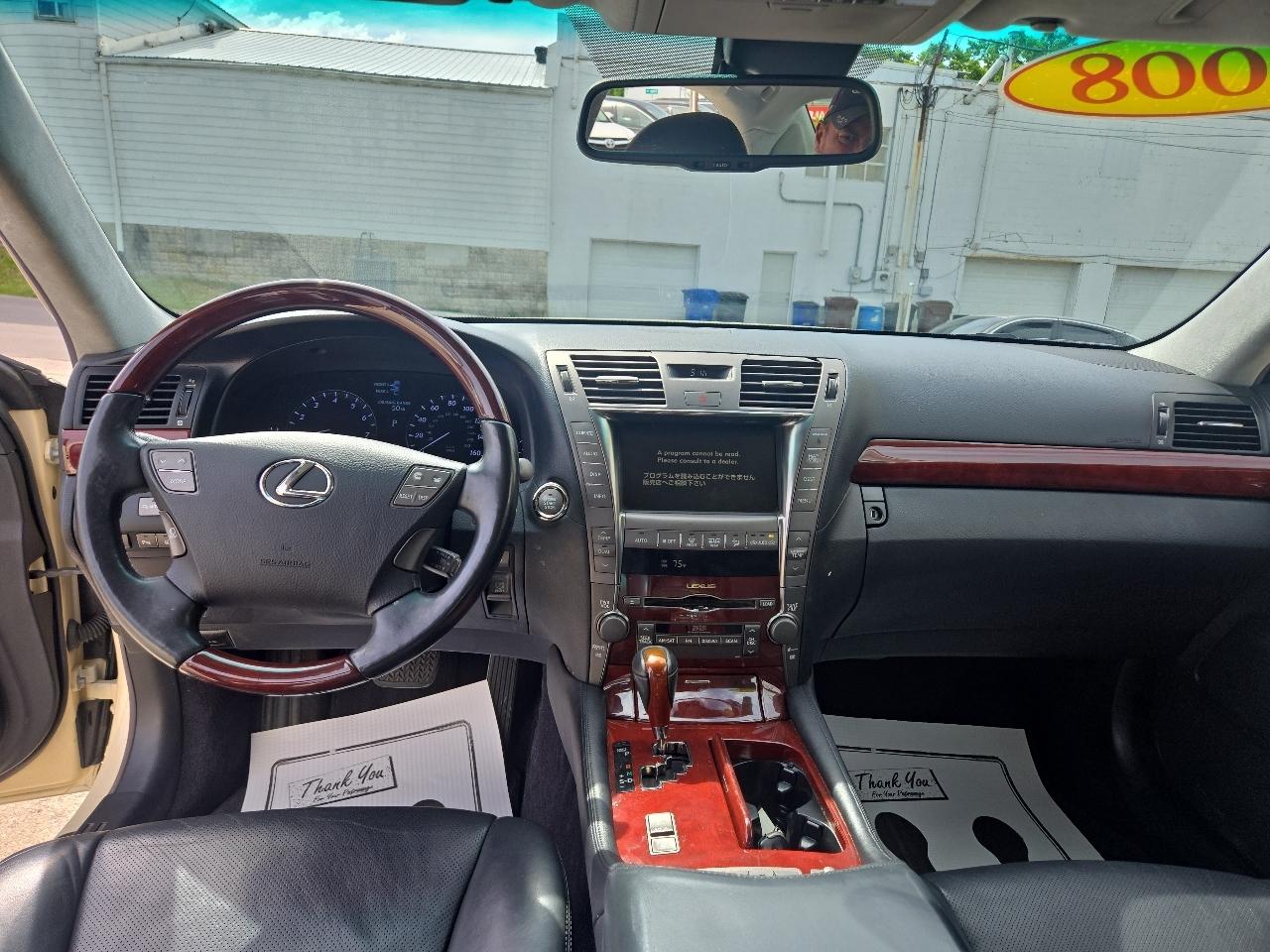 Lexus LS 460 4dr Sdn LWB 2008