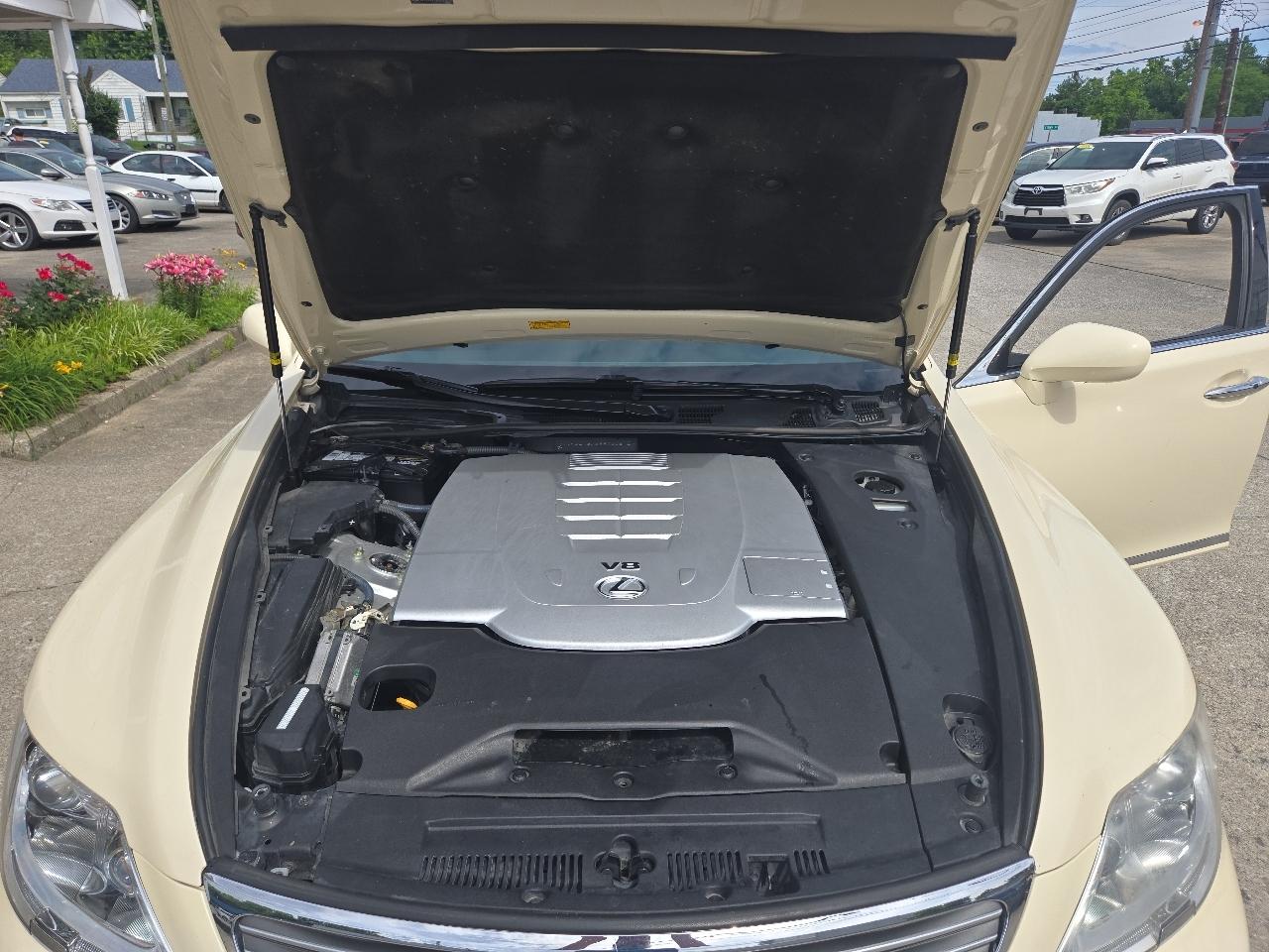 Lexus LS 460 4dr Sdn LWB 2008